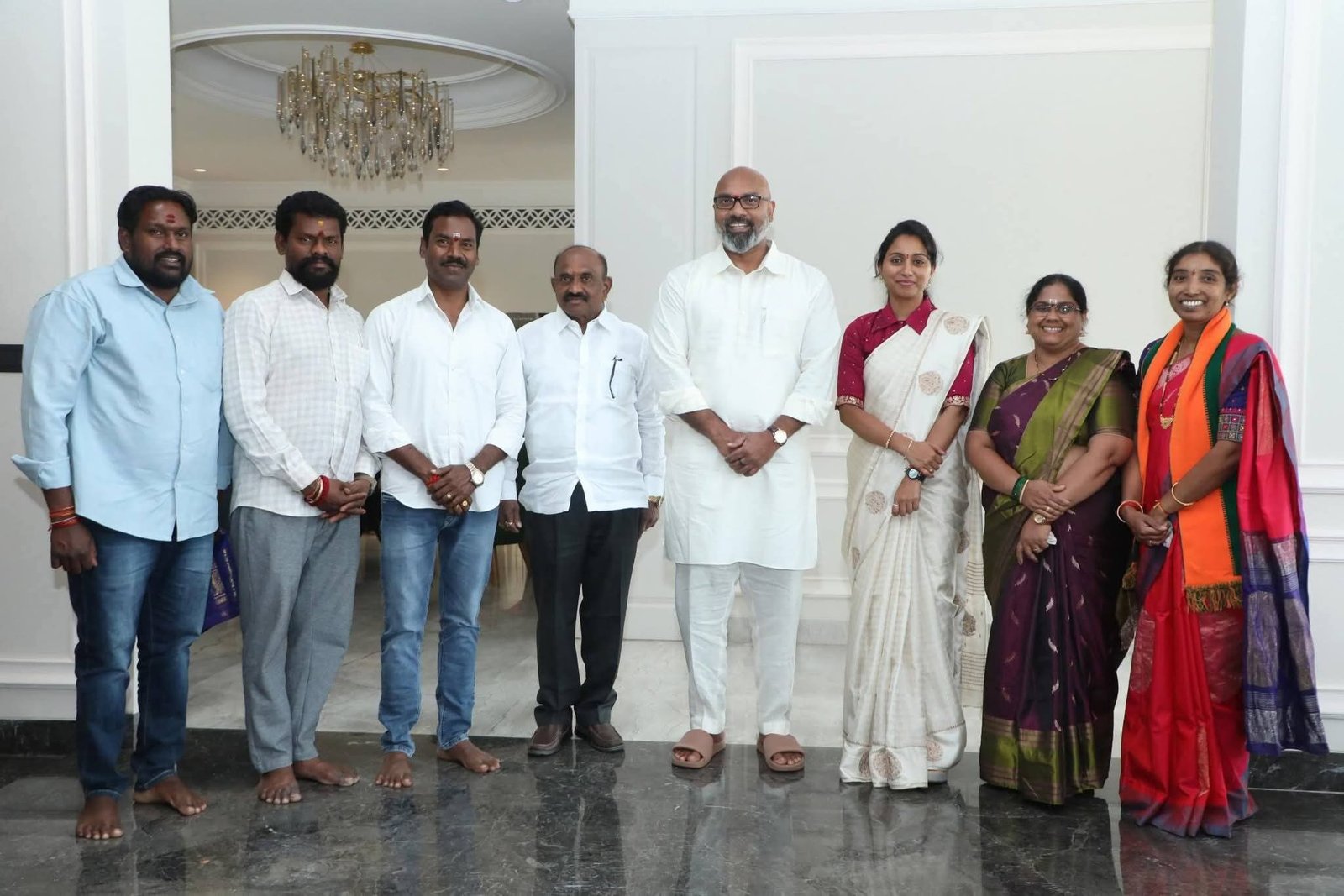 Municipal Commissioners meet MP Arvind