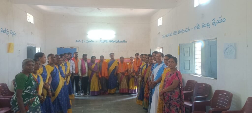 సర్పంచ్ ప్రజాసేవకు అంకితం కావాలి