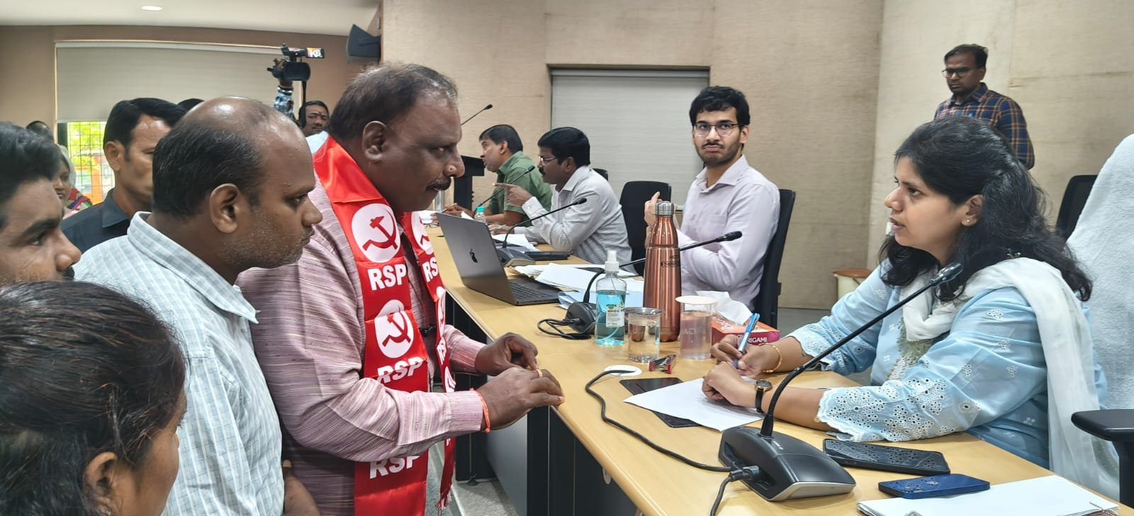 Online urea system a burden for farmers