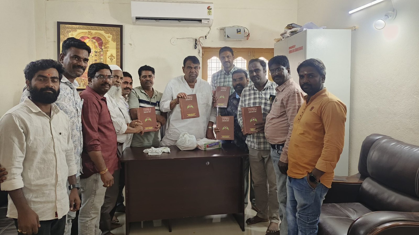 MLA Pocharam unveils TUWJ diary