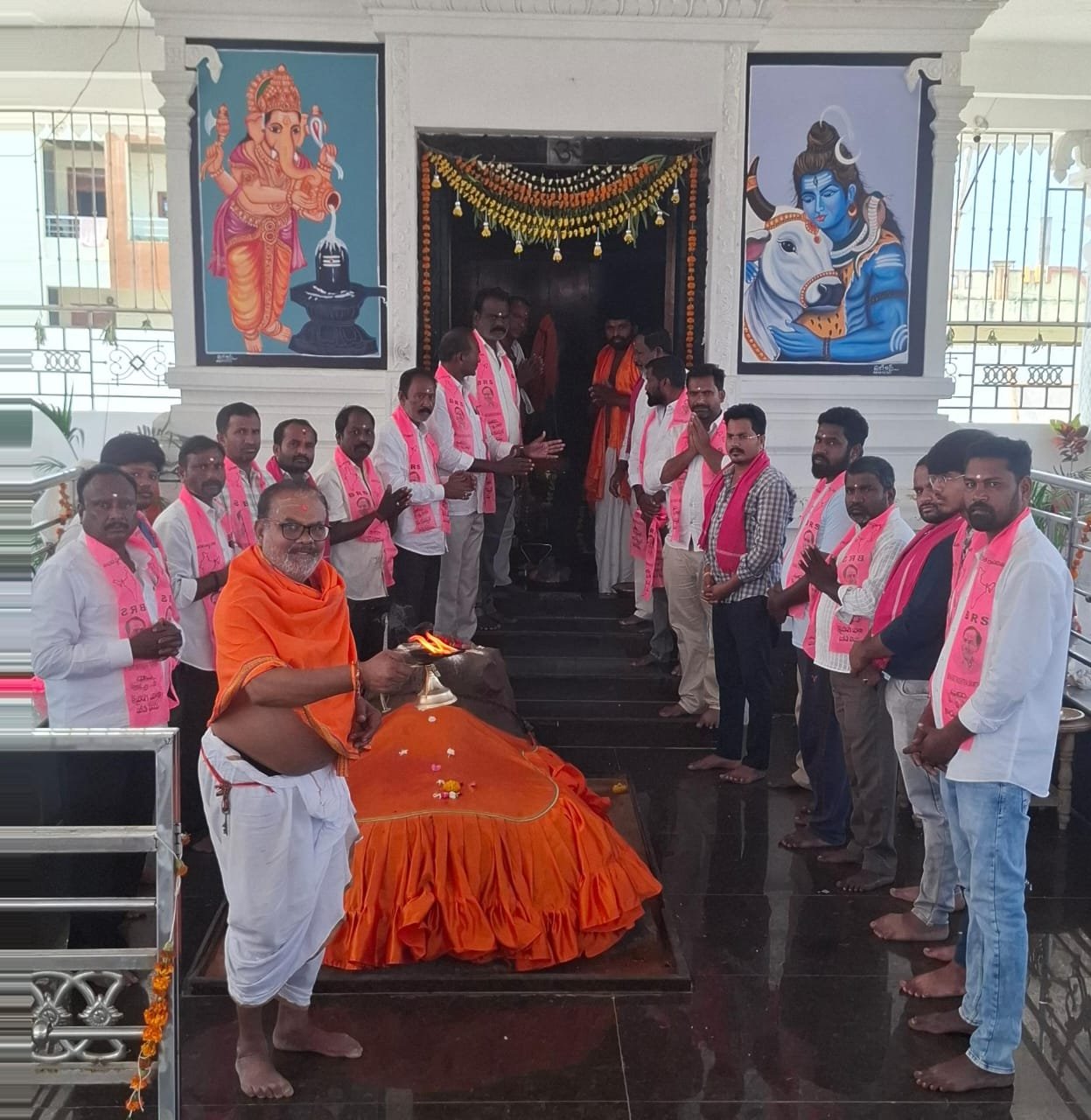 Special prayers on the occasion of former CM KCR's birthday