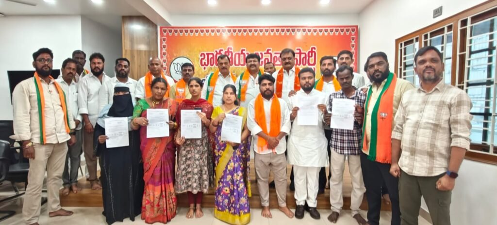 BJP candidates in education with distribution of B forms
