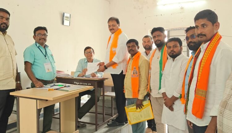 BJP candidates in education with distribution of B forms