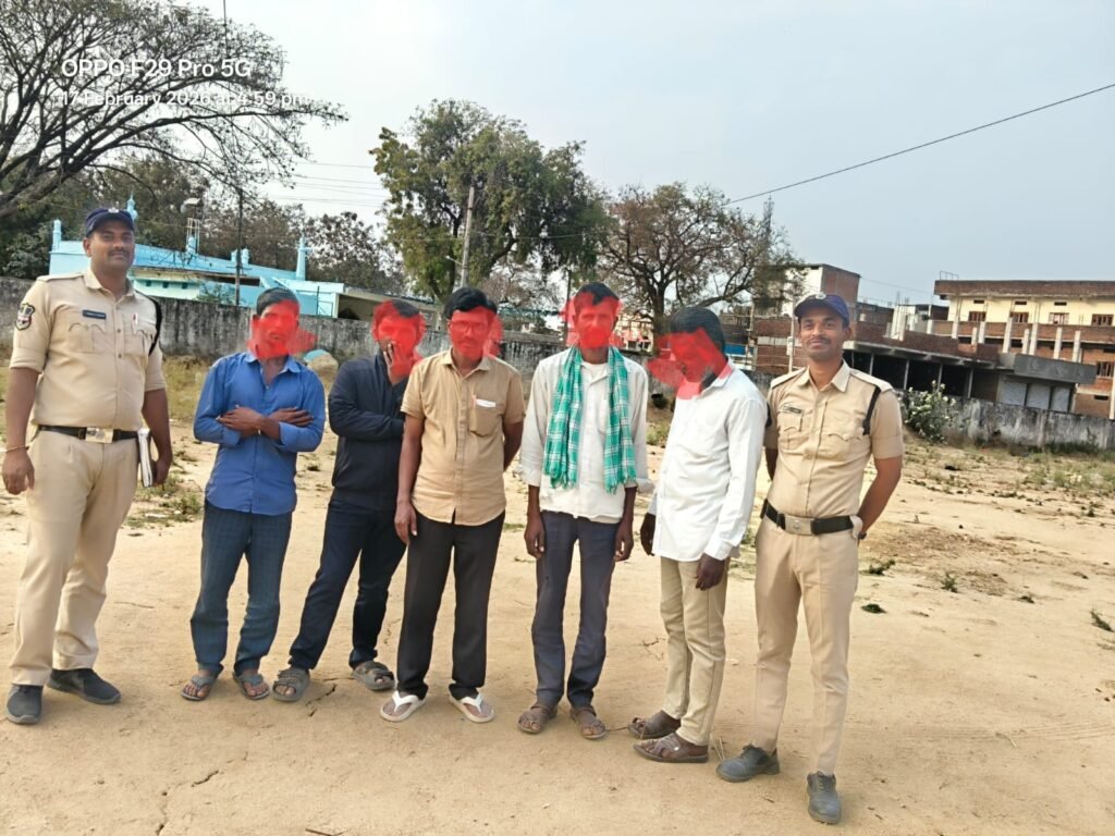 డ్రంక్ అండ్ డ్రైవ్ లో  ఐదుగురికి ఒక రోజు జైలు శిక్ష