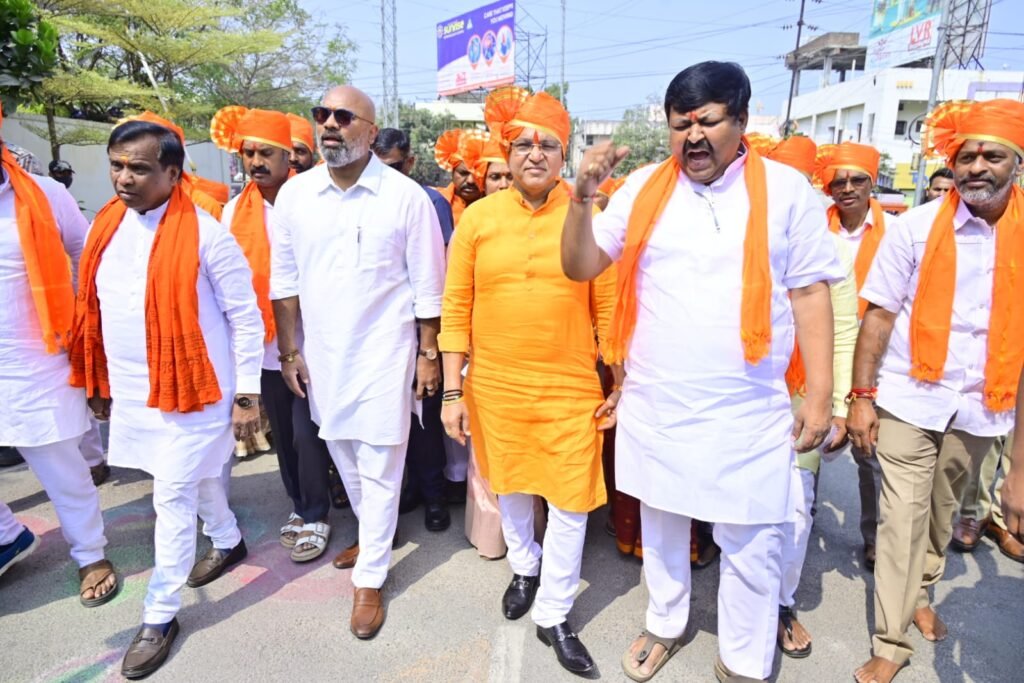 Nizamabad Municipal Corporation becomes venue for show of force