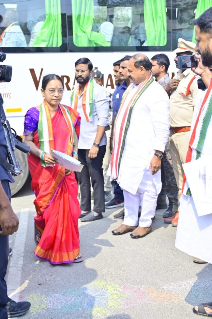 బలప్రదర్శనకు వేదికైనా నిజామాబాద్ మున్సిపల్ కార్పొరేషన్ 