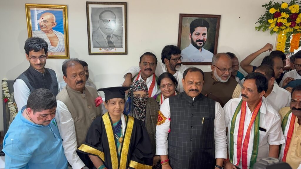 Umarani takes charge as Nizamabad Mayor