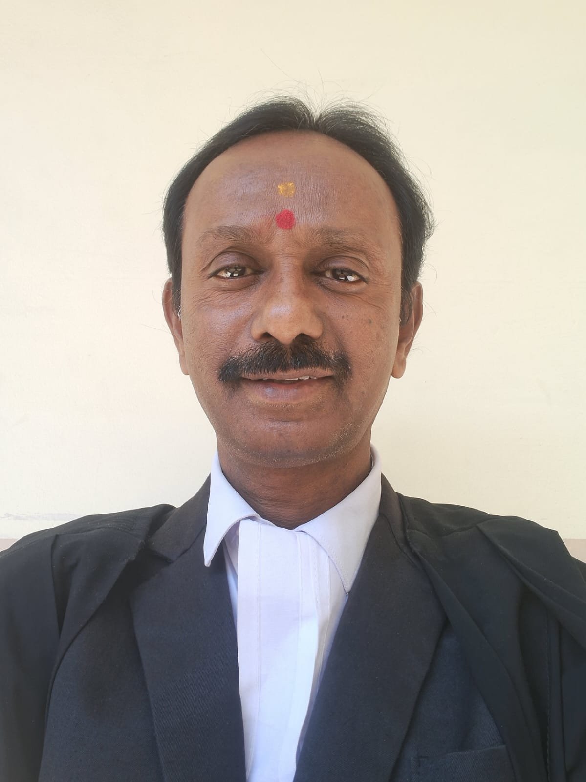 We condemn the murder of lawyer Mohammed Qadir.