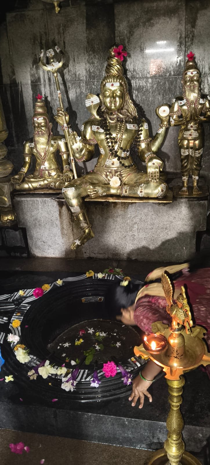 Mahashivratri celebrations at Siddha Rameshwara Temple, Bhikkhunur