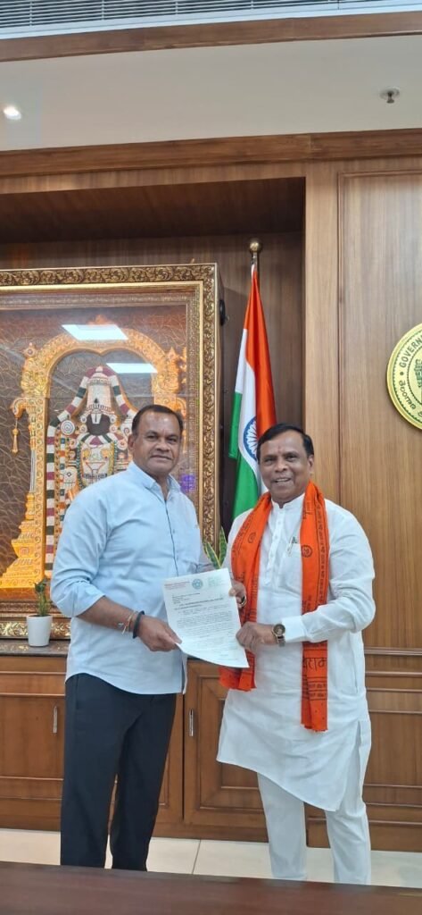 అభివృద్ధి పనులకు నిధులు మంజూరు చేయండి