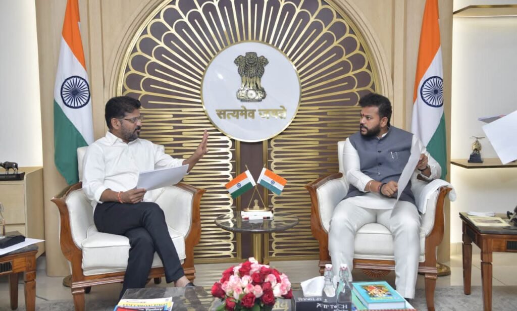 విమానాశ్రయాలను అంతర్జాతీయ ప్రమాణాలతో అభివృద్ధి చేయాలి