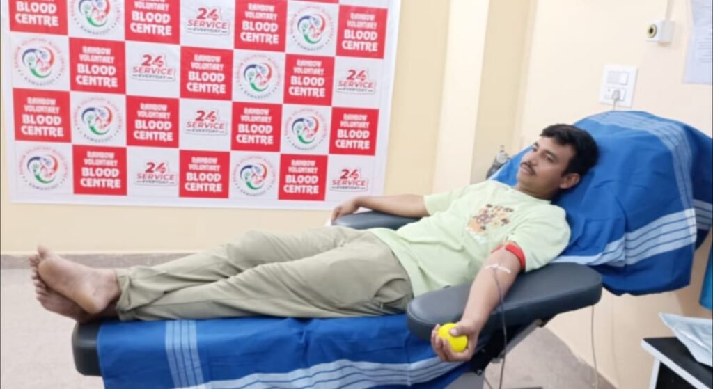 మానవత్వం చాటిన ఆర్ ఎస్ ఐ ప్రసన్న