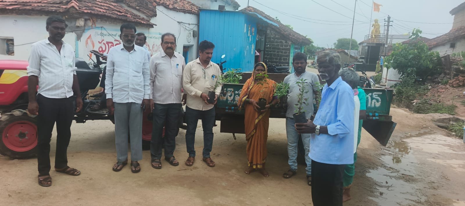 MPDO Srinivas distributed saplings to households.