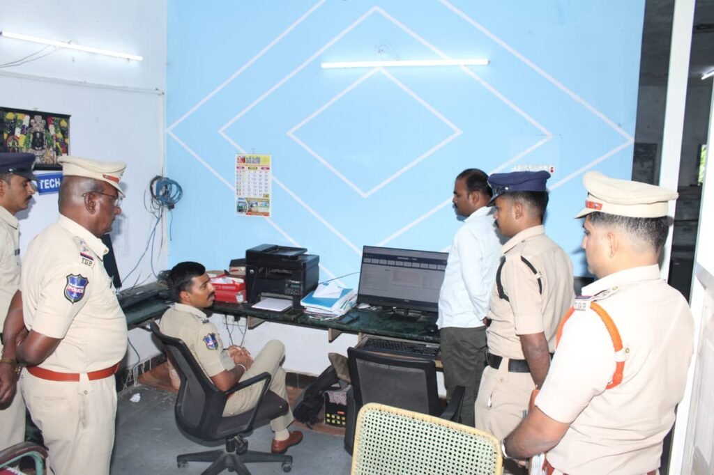 Technology should be utilized in investigations.