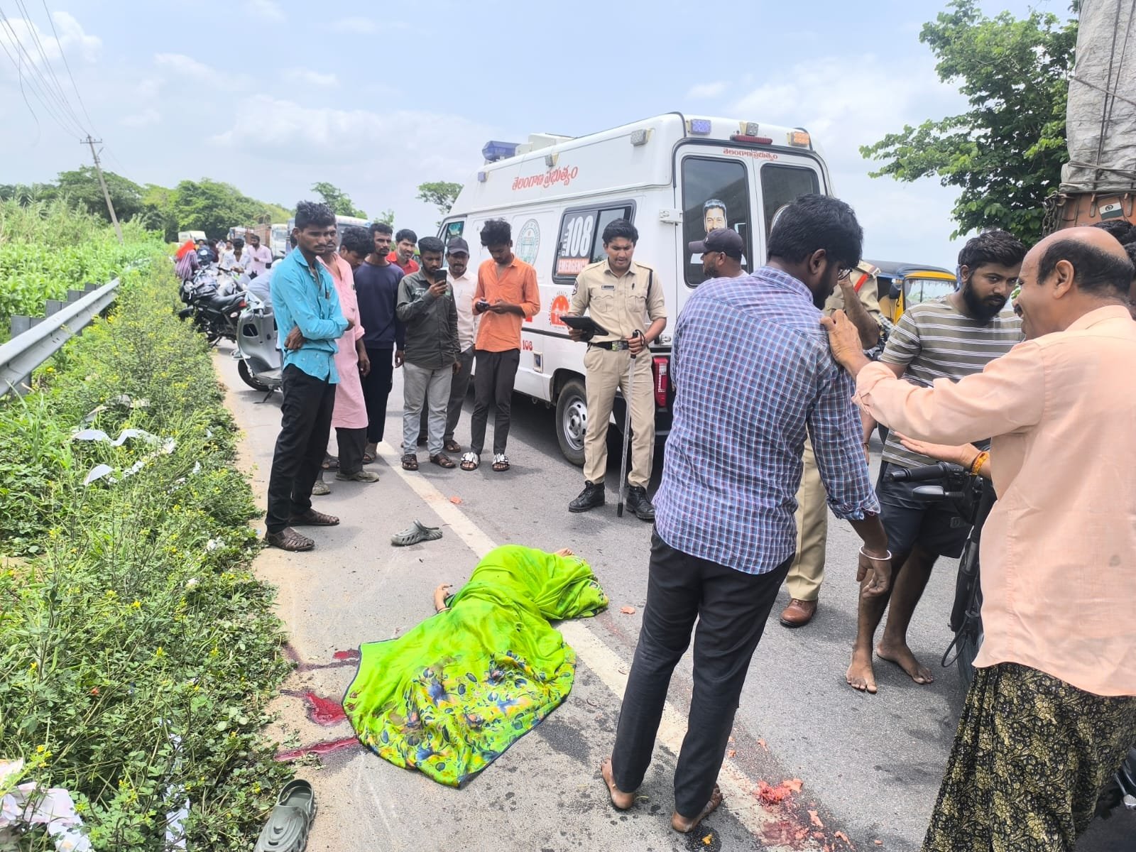 Lorry rams into motorcycle.