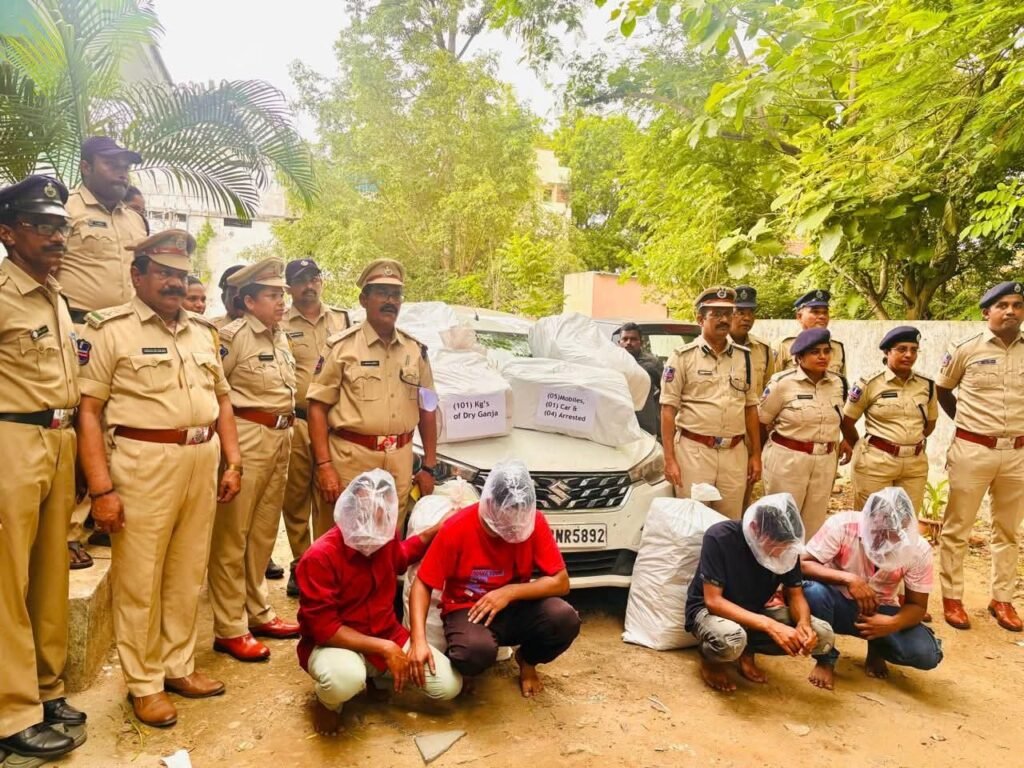 భారీ మొత్తంలో గంజాయి స్వాధీనం