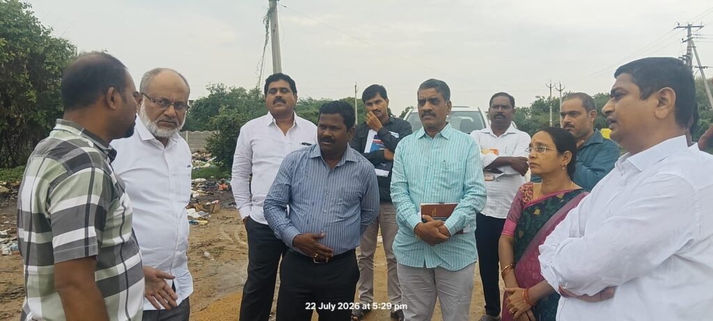 నగరంలో రోడ్లు, వంతెనల విస్తరణపై నూడా చైర్మన్ పరిశీలన