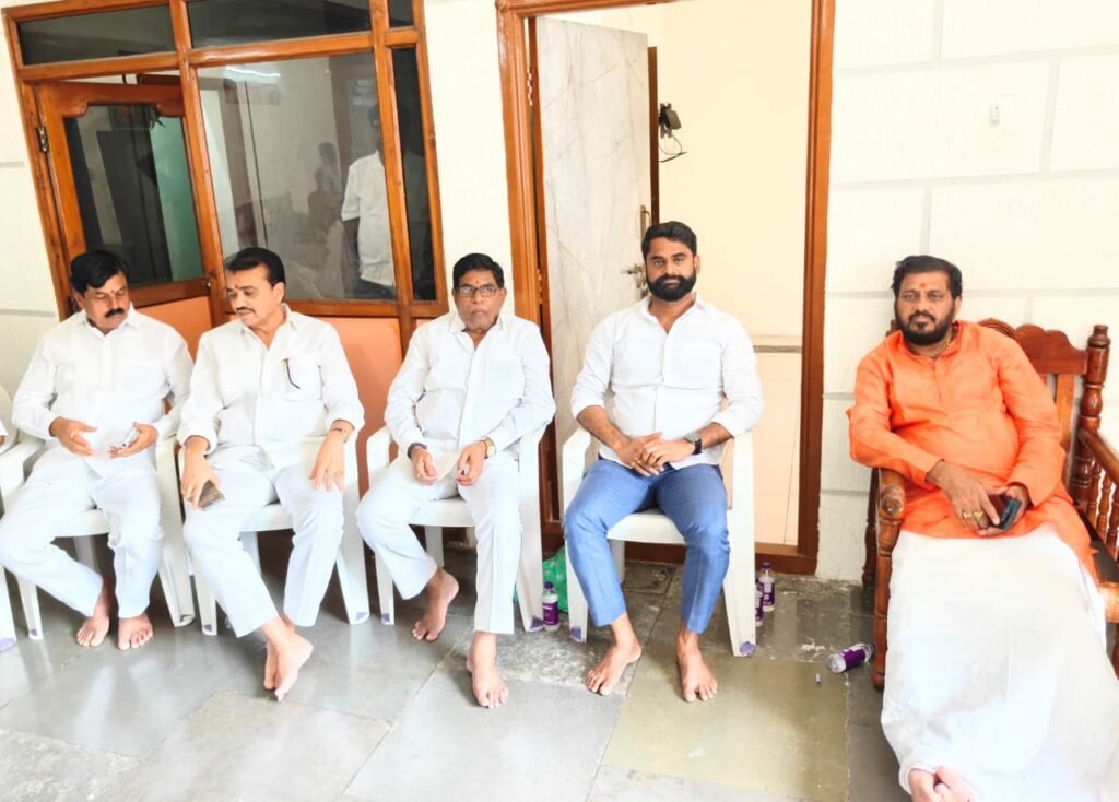 Preparations begin for the Veerashaiva Lingayat Aikya Vedika state conference.