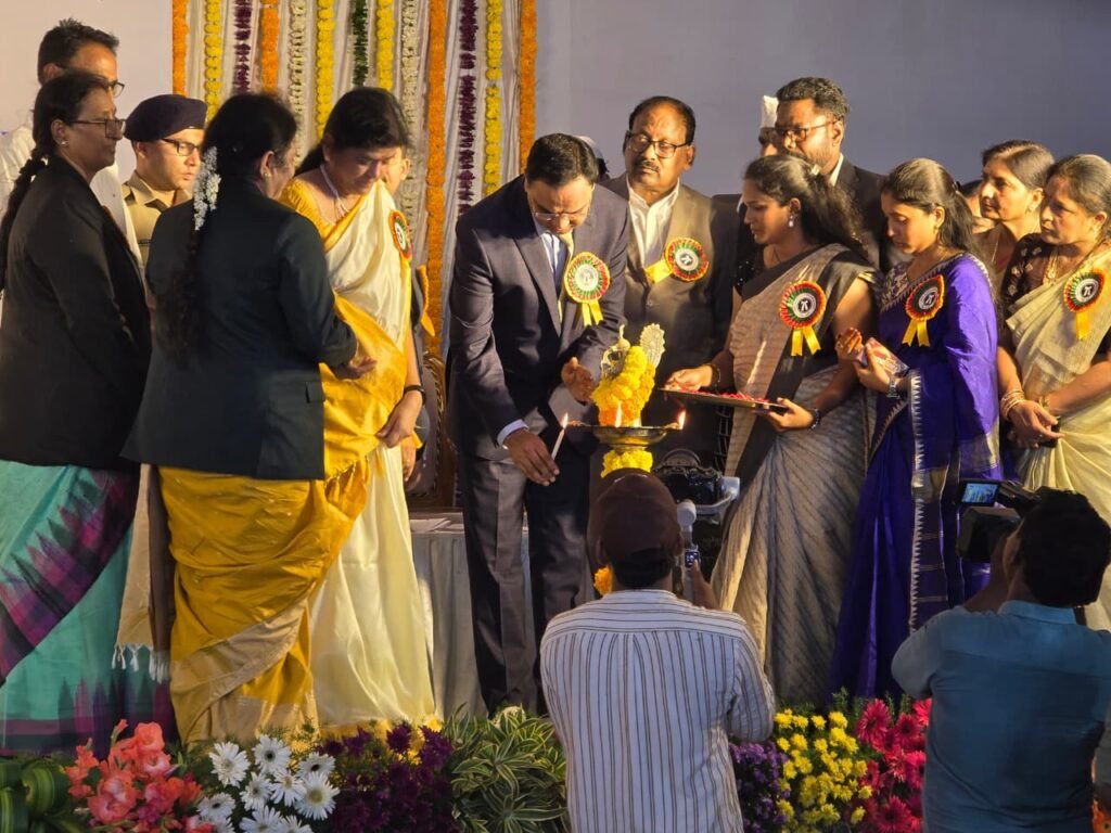 The objective of the judicial system is the expansion of legal services to rural areas.