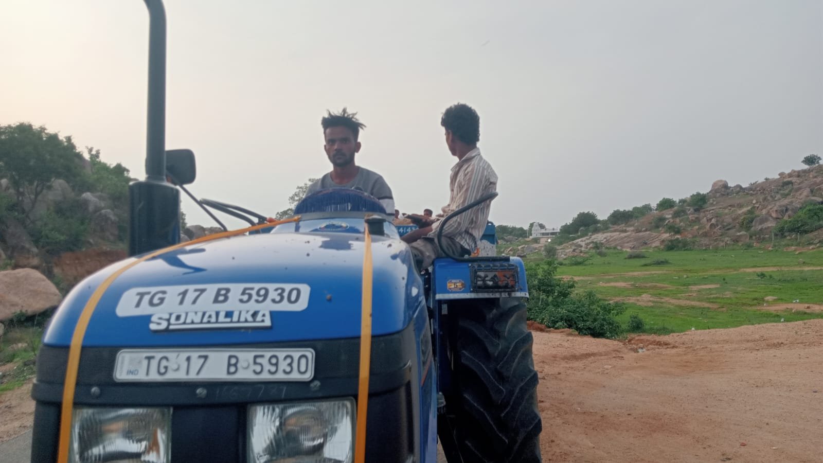 Sand transportation with miners in Bichkunda