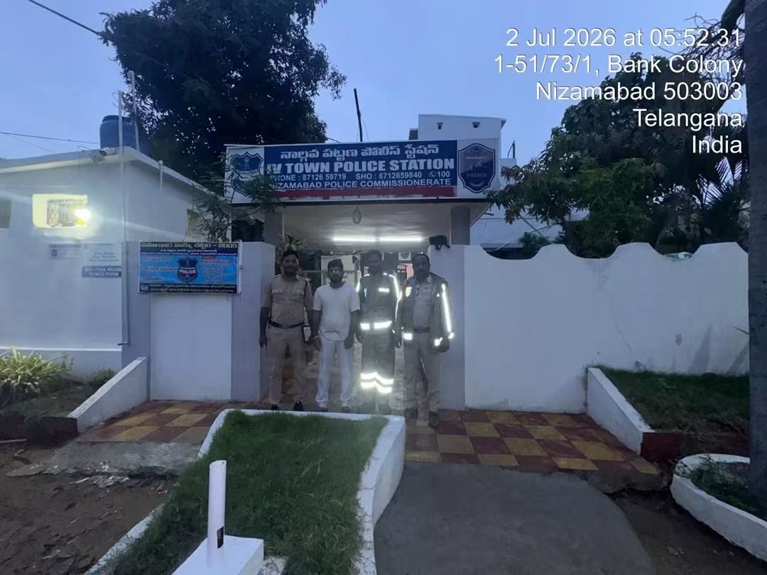 Police check Telangana Rashtra Sena's ground fight