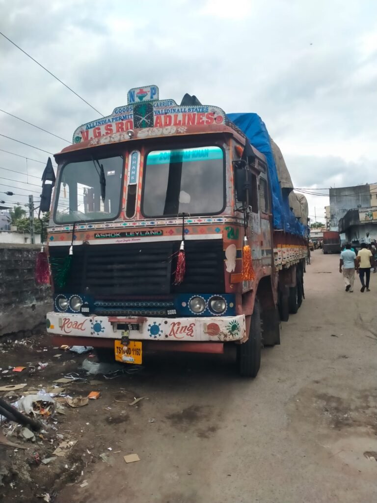 Accident narrowly averted at railway gate