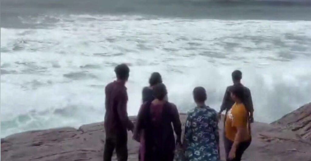 స్నేహితుల దినోత్సవాన విషాదం