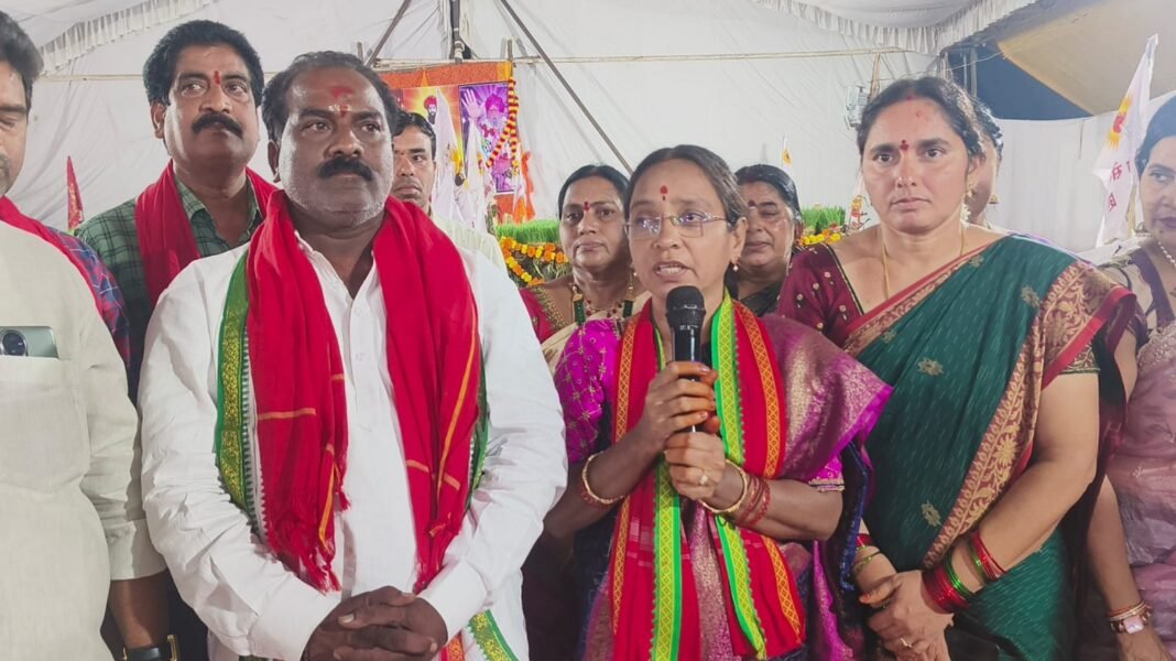 The Teej festival fosters unity in society.