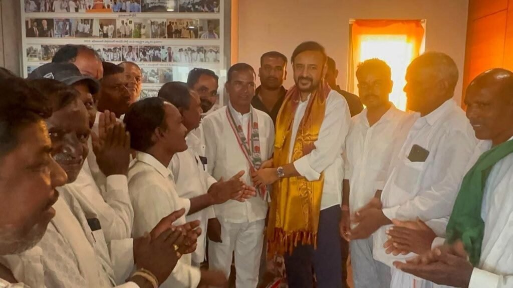 Modegav Sarpanch joins Congress