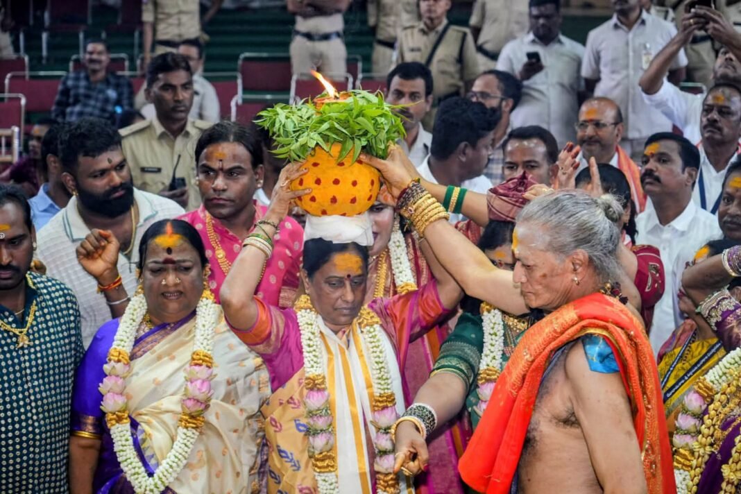 Minister Konda Surekha offered 'Maru Bonam' to Goddess Mahankali.