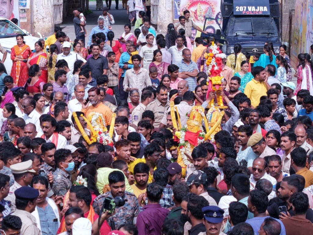 CP inspects security arrangements for the village festival.
