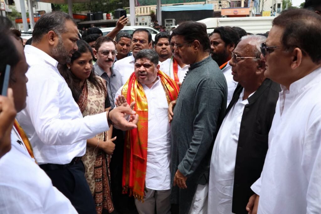 పెరుగుతున్న రద్దీ కోసమే సైదాబాద్, మూసారాంబాగ్ ప్రాజెక్టులు