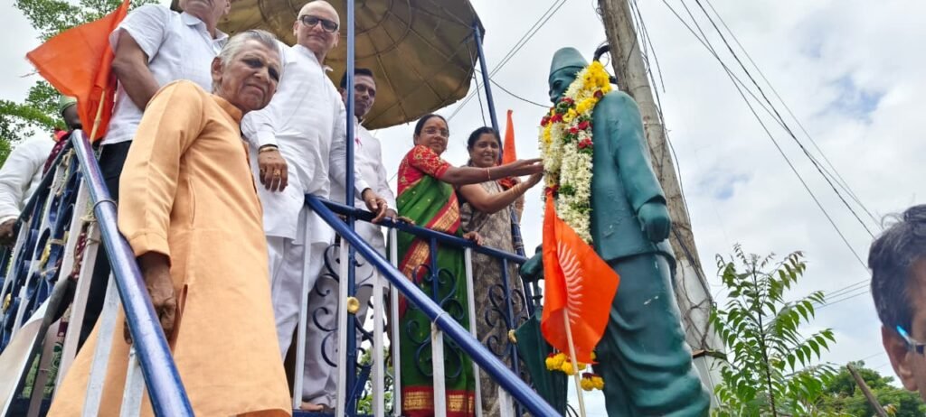 The services of the great figures who fought for independence are unforgettable.