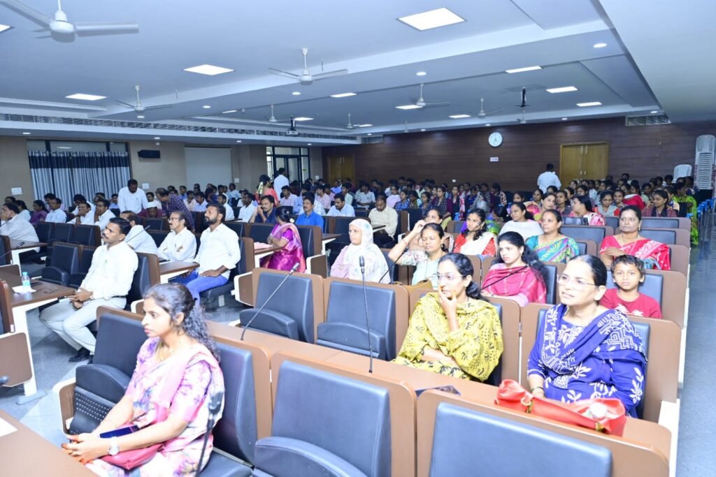 We must strive to realize the ideals of Acharya Jayashankar.