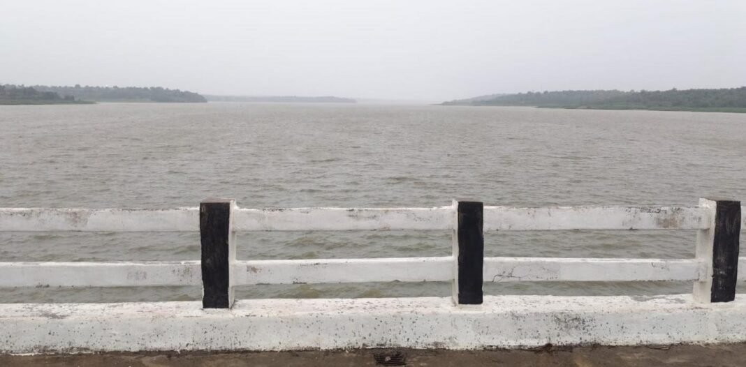 Massive floodwater inflow into the Kaulas Nala project.