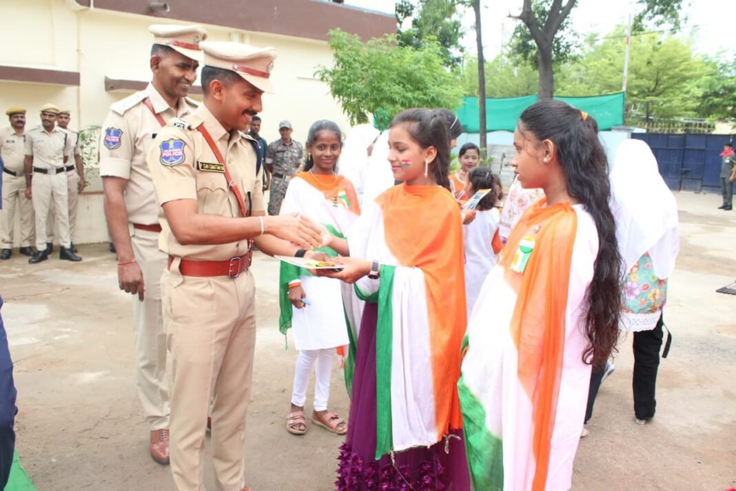 Independence Day celebrations held grandly under the aegis of the Police Department.