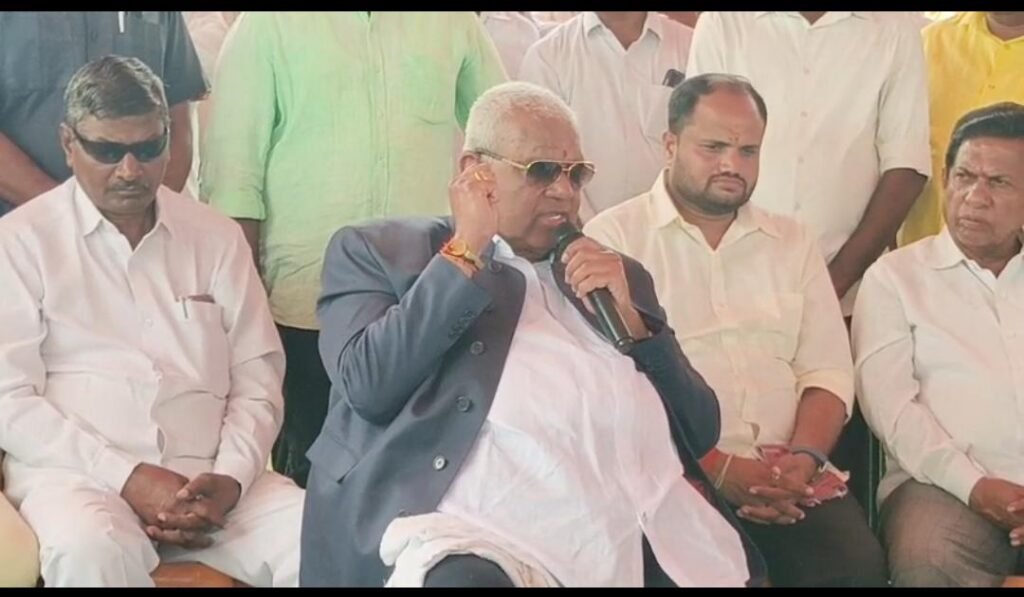 కేసీఆర్‌ను మోసం చేసి పార్టీ మారడం ఇష్టం లేదు…కానీ తప్పలేదు