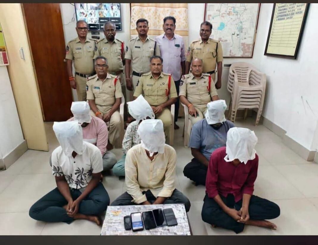 Room racket using fake Aadhaar cards in Tirumala