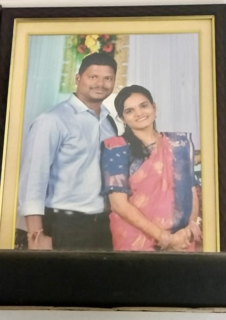 Husband and wife suicide