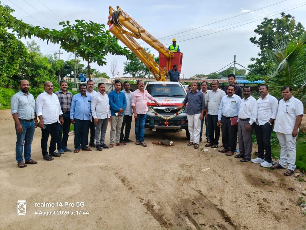 Hydraulic lifter to address power outages