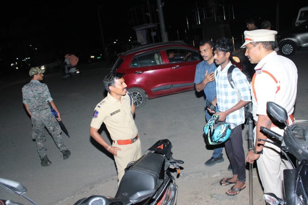 Motorists should cooperate with the police.