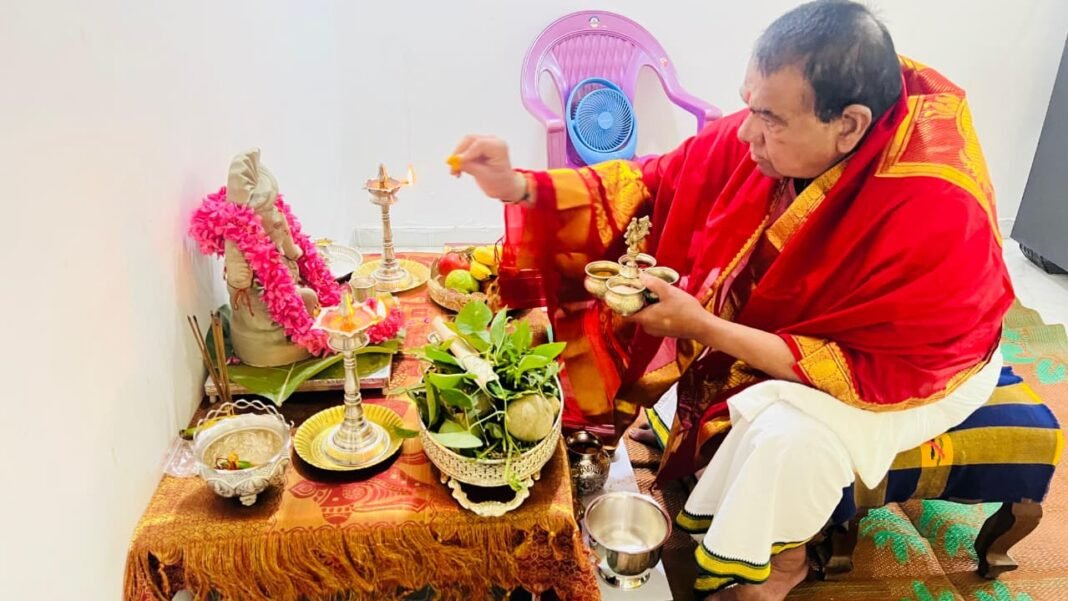 Ganpati Bappa Morya, Mangalmurti Morya...