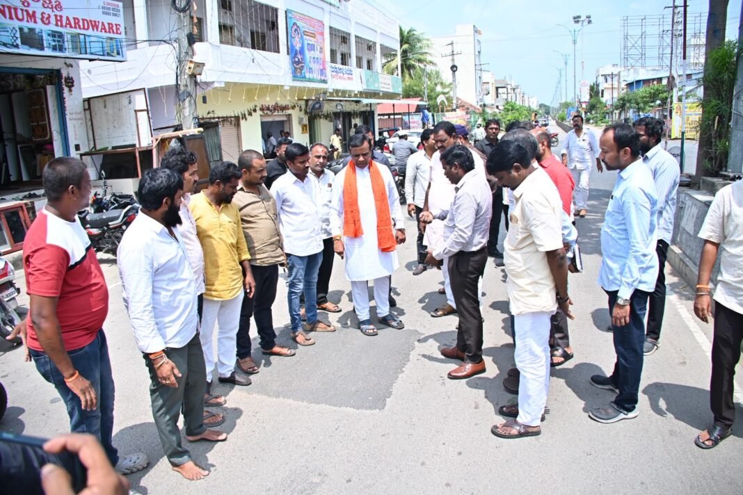MLA Dhanpal inspects the Ganapati procession route map