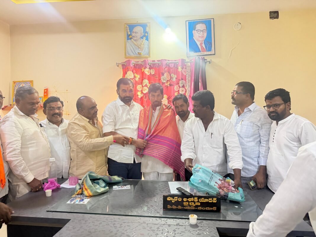 Grand Felicitation for Dr. Ramavath Lalsingh
