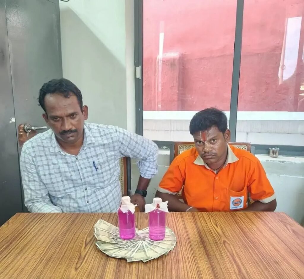 జైలు లో సేవలు కావాలా లంచం ఇవ్వాల్సిందే