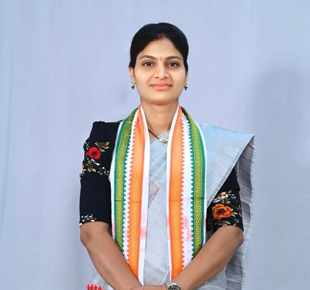 పింఛన్ల పేరుతో మోసం చేస్తే కఠిన చర్యలు