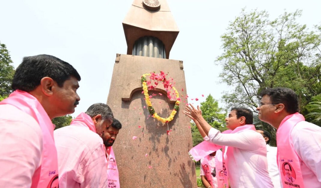 BRS MLAs paid tribute at the Martyrs' Memorial.