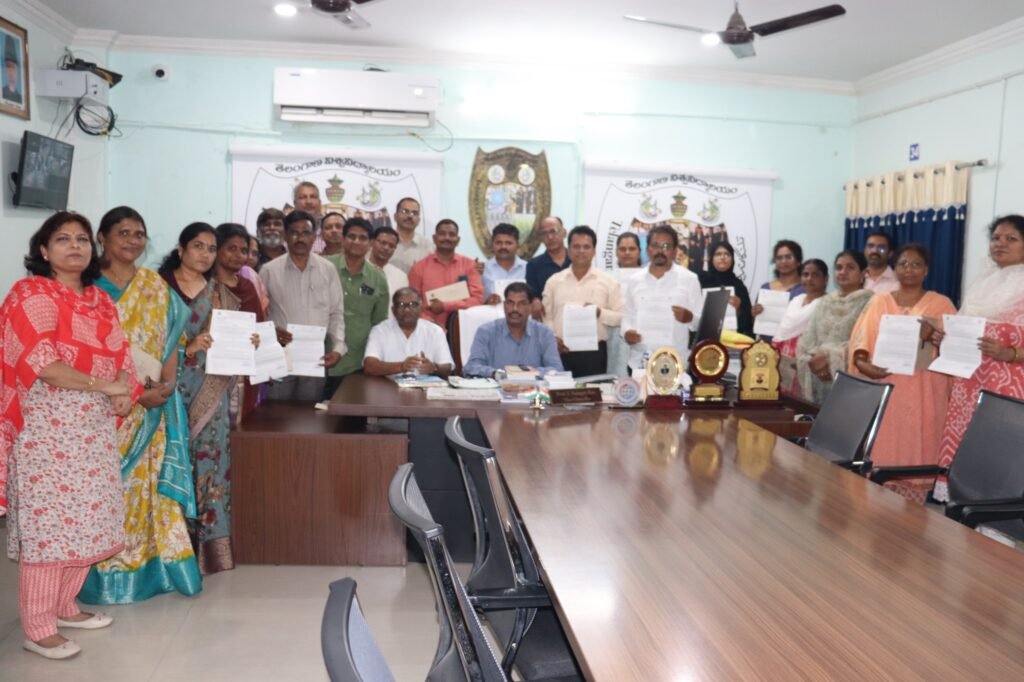 2014 నియామక అధ్యాపకులకు పదోన్నతులు