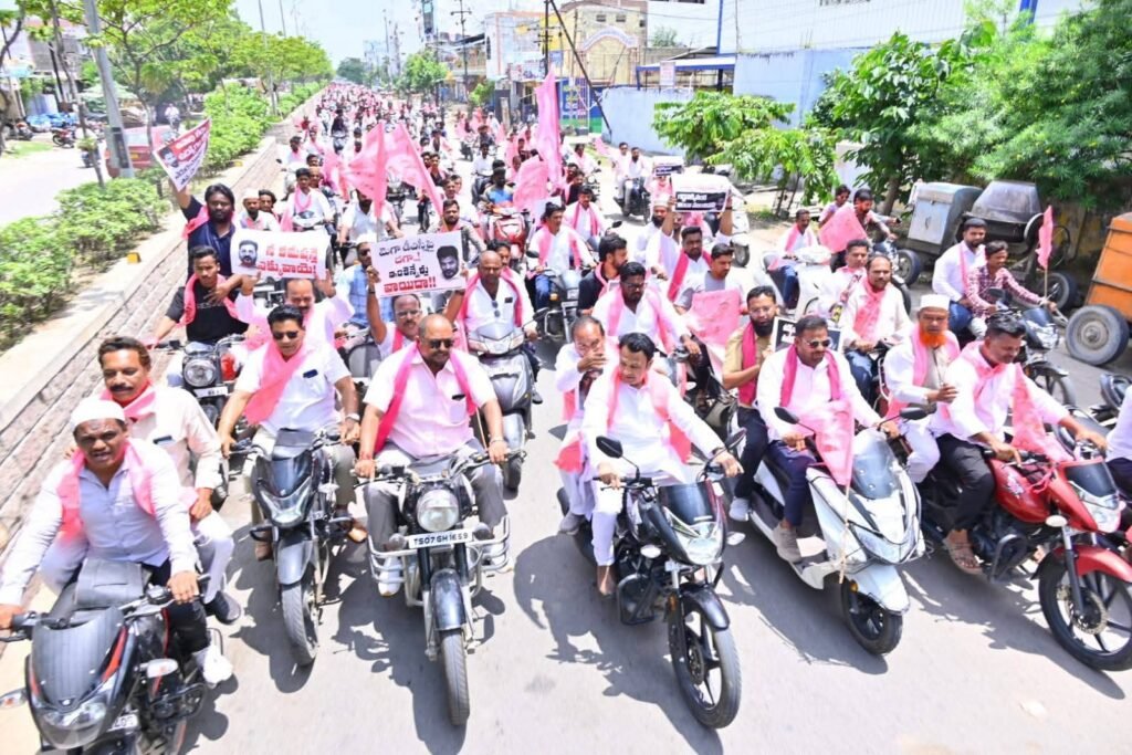 Warning issued that the struggle over public issues will be intensified.