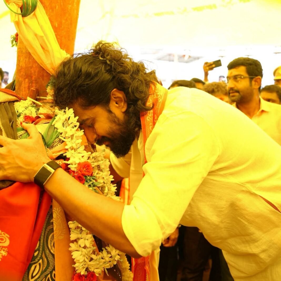 Film actor Nani visited the Sammakka-Saralamma shrine.
